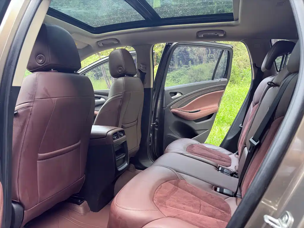 Buick Envision Plus — миниатюра 7
