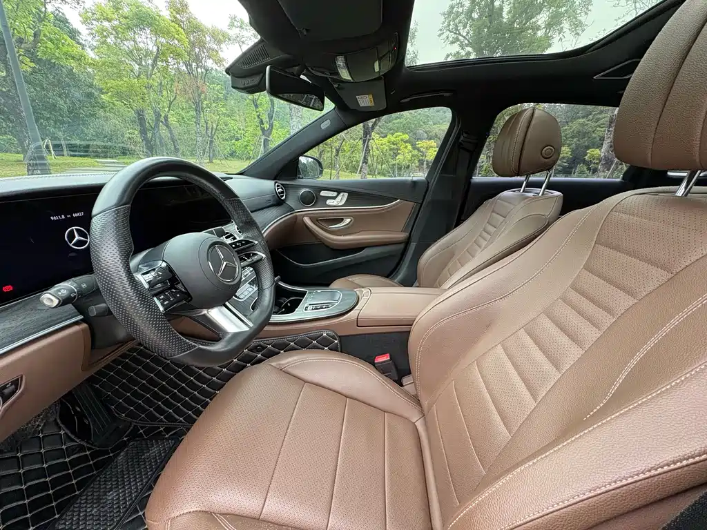 Mercedes-Benz E-Class — миниатюра 4