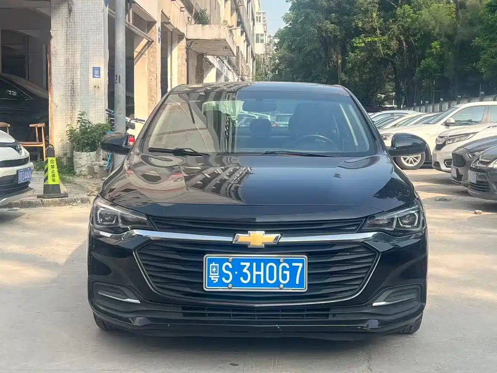 Chevrolet Monza — миниатюра 2