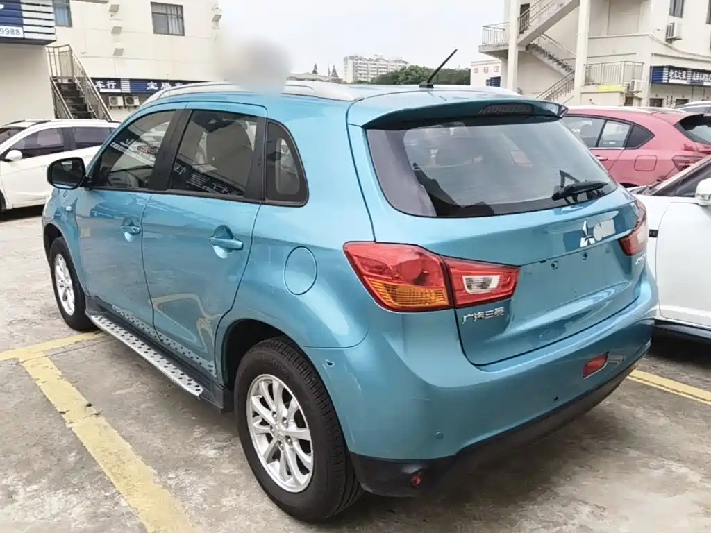Mitsubishi ASX — миниатюра 5