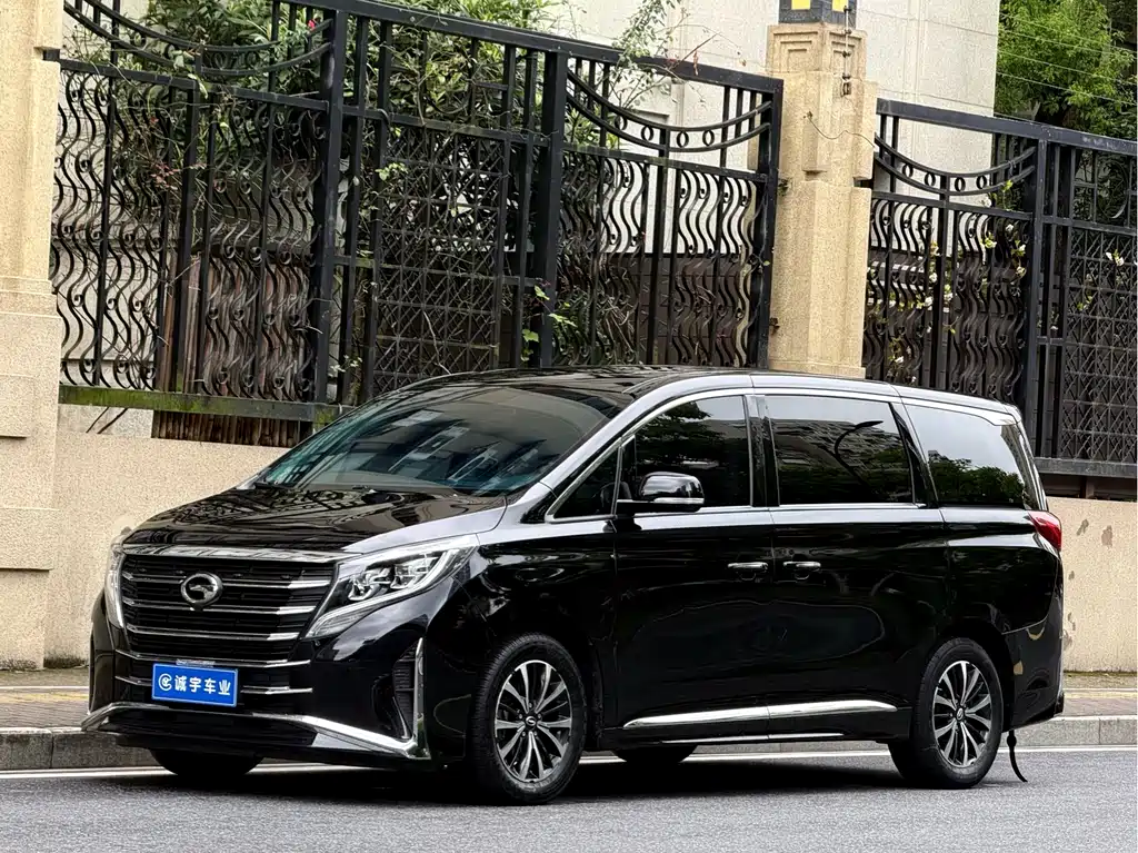 GAC Motor Trumpchi M8