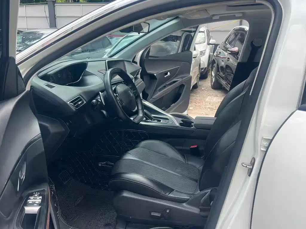 Peugeot 5008 — миниатюра 7