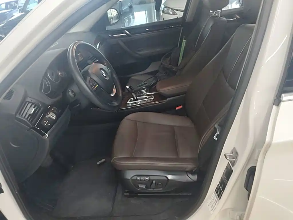 BMW X4 — миниатюра 15