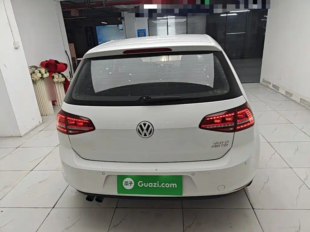 Volkswagen Golf — миниатюра 6