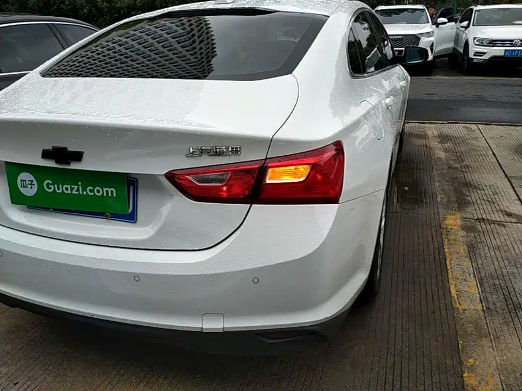 Chevrolet Malibu XL — миниатюра 8