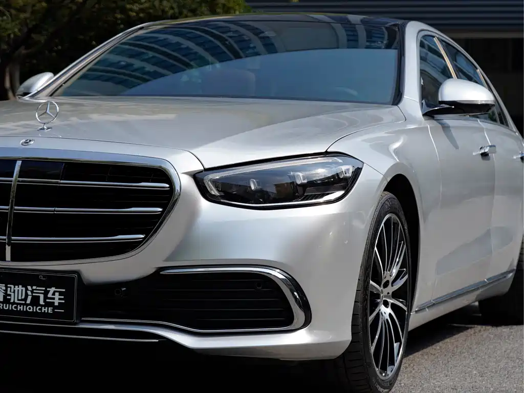 Mercedes-Benz S-Class — миниатюра 6
