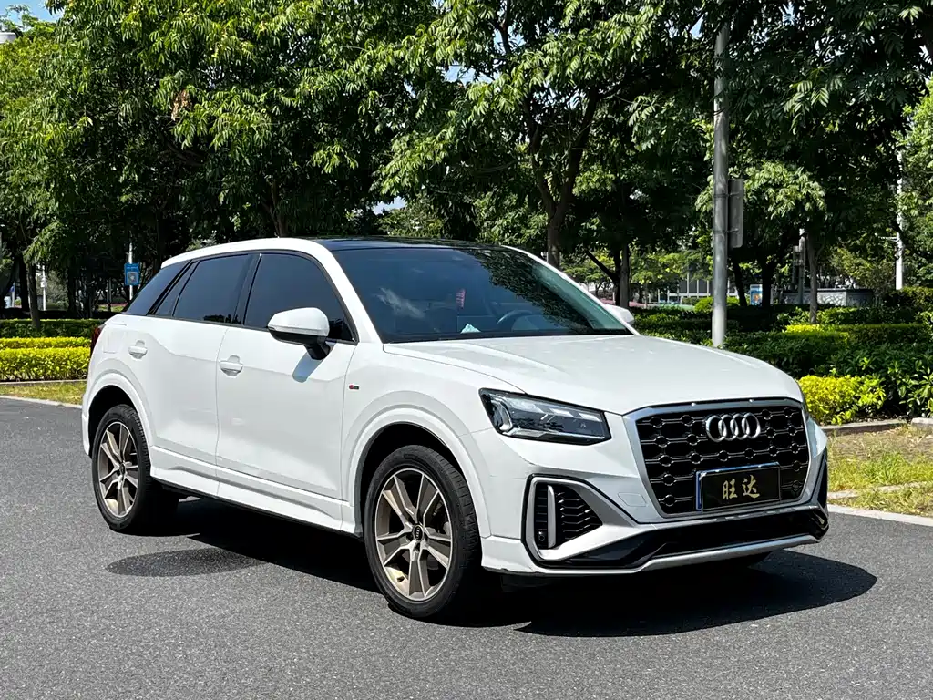 Audi Q2L — миниатюра 3