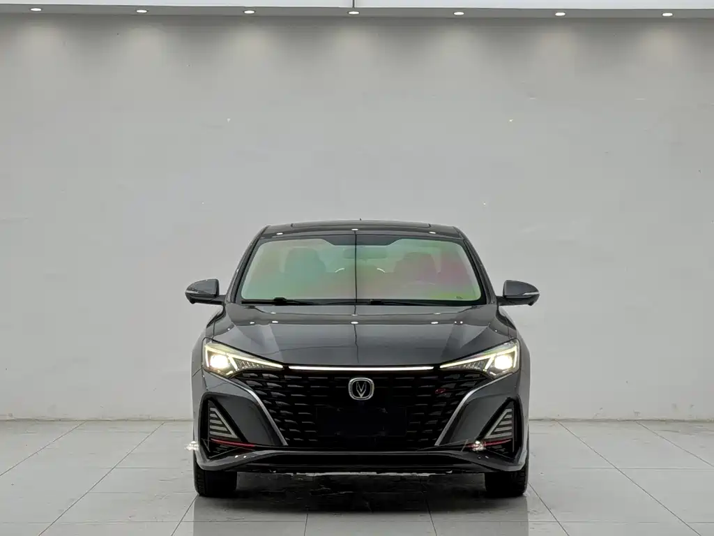 Changan Eado — миниатюра 3