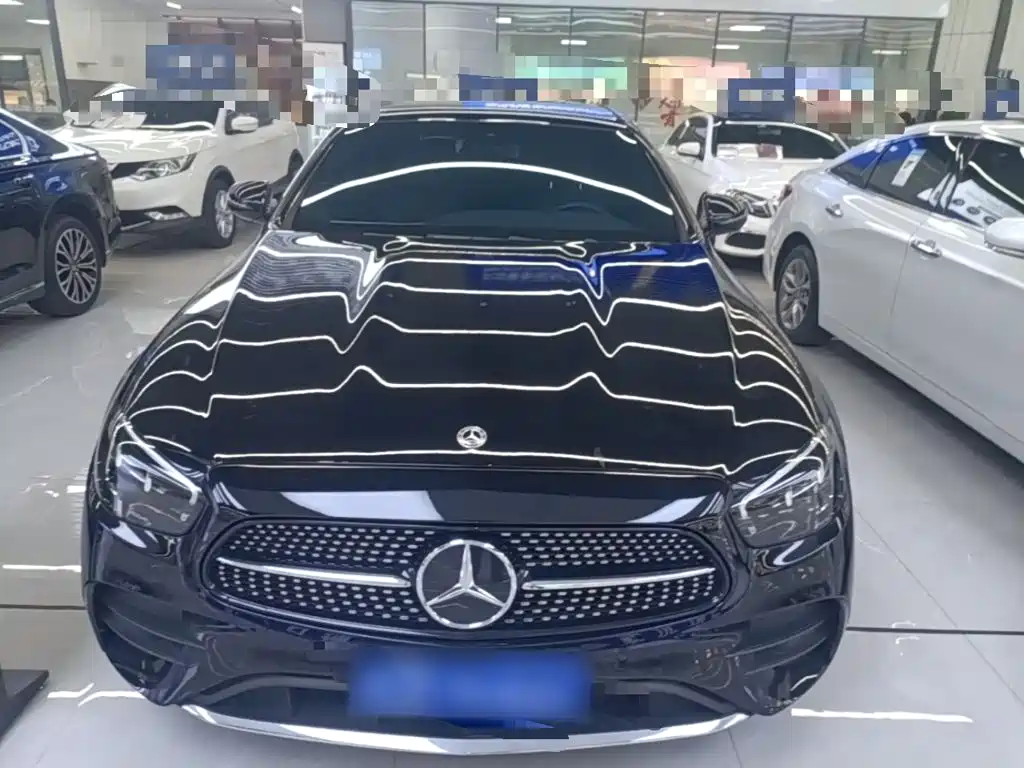 Mercedes-Benz E-Class — миниатюра 3