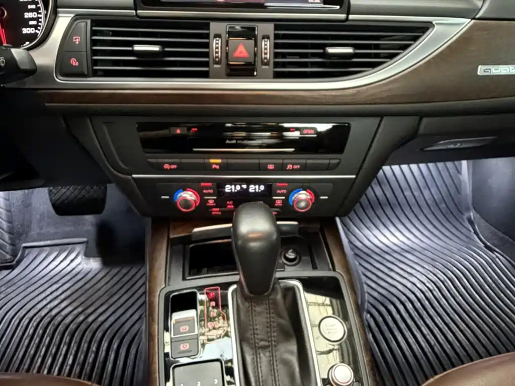 Audi A6L — миниатюра 15