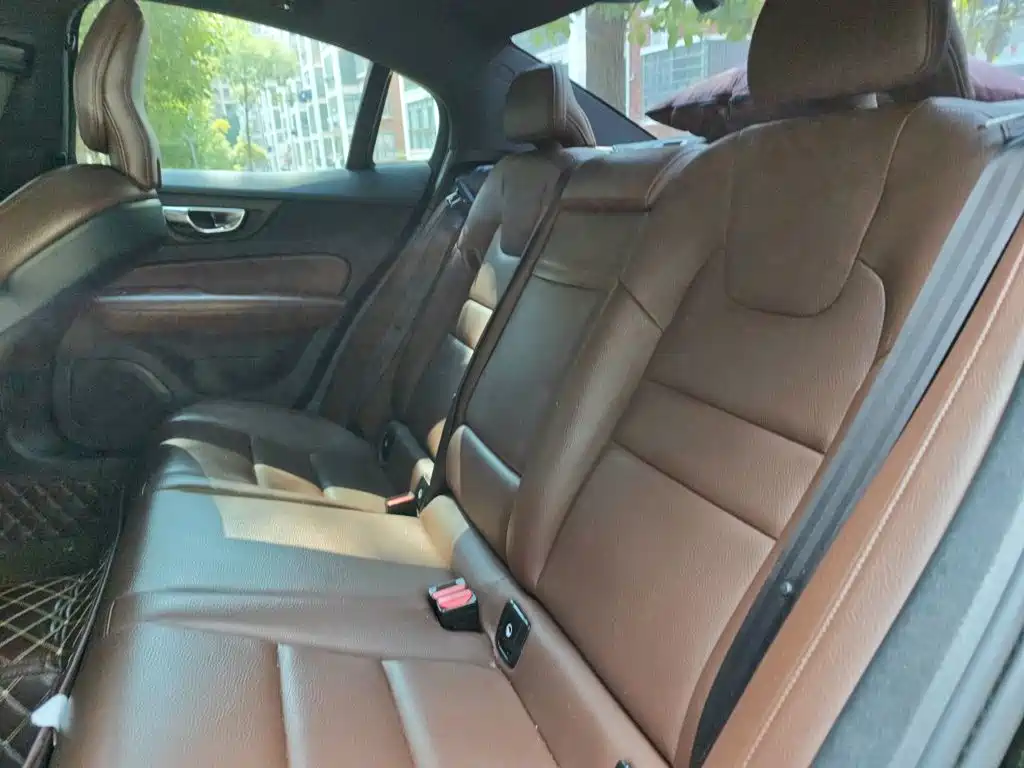 Volvo S60 — миниатюра 15