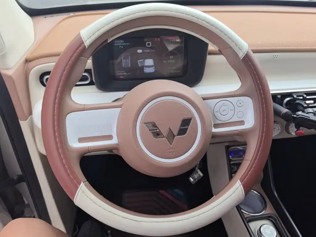 Wuling MINIEV — миниатюра 10