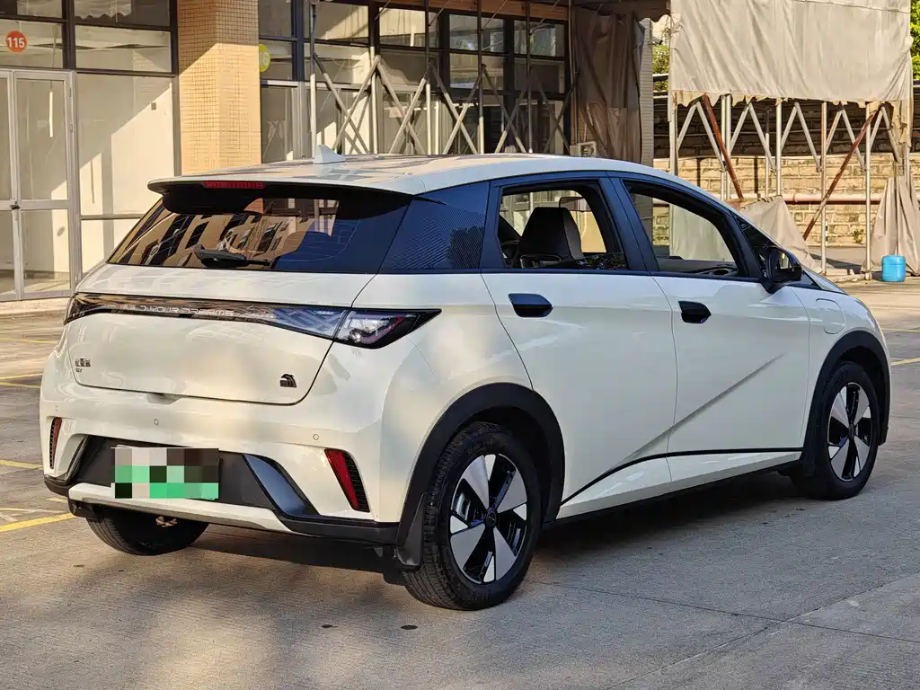 BYD Dolphin — миниатюра 13