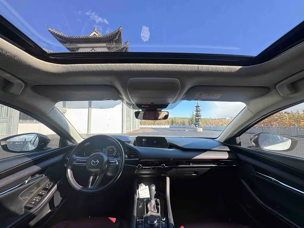 Mazda 3 Axela — миниатюра 17