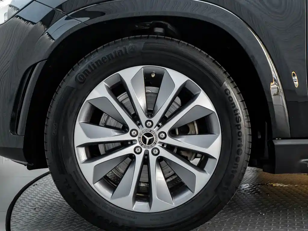 Mercedes-Benz GLE (Import) — миниатюра 10