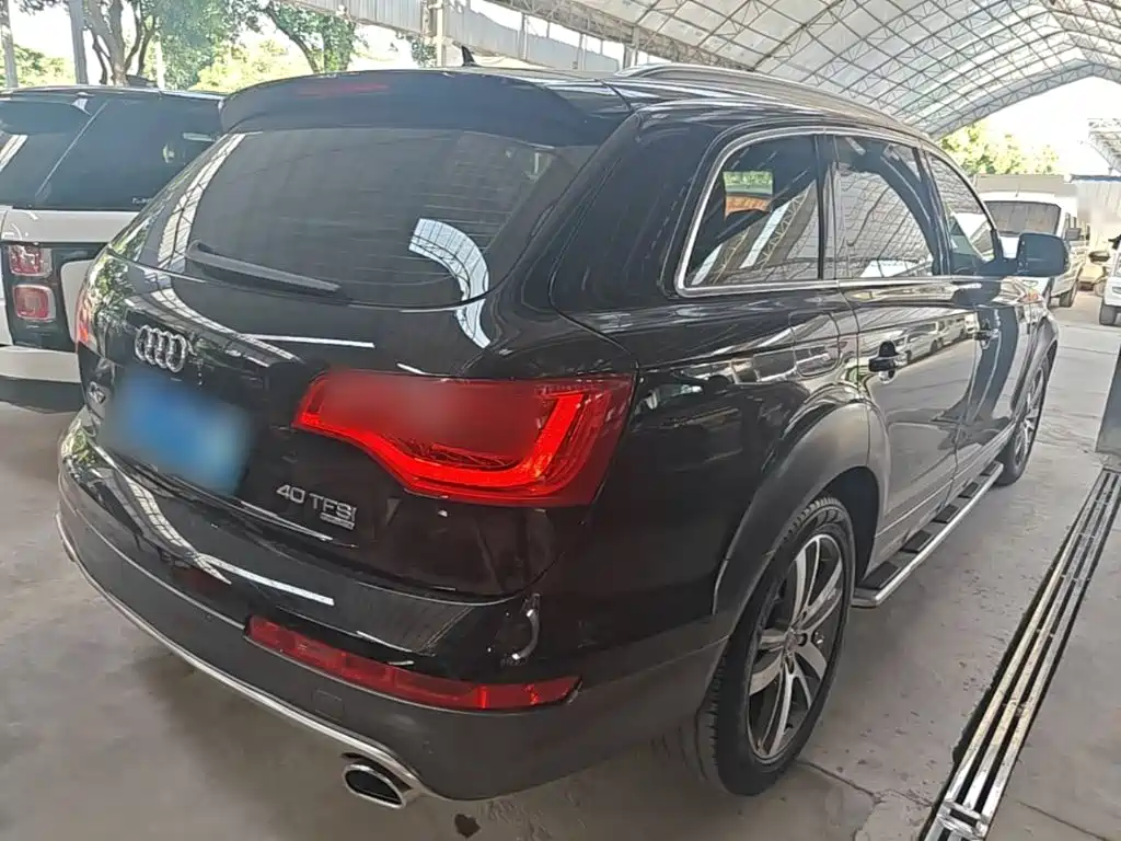 Audi Q7 — миниатюра 7
