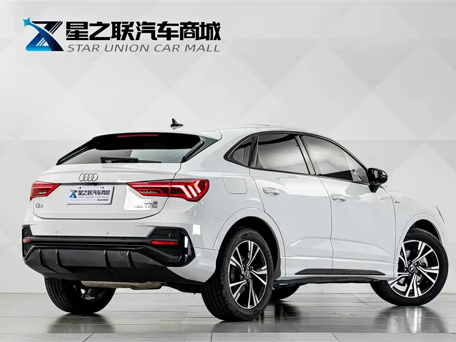 Audi Q3 Sportback — миниатюра 6