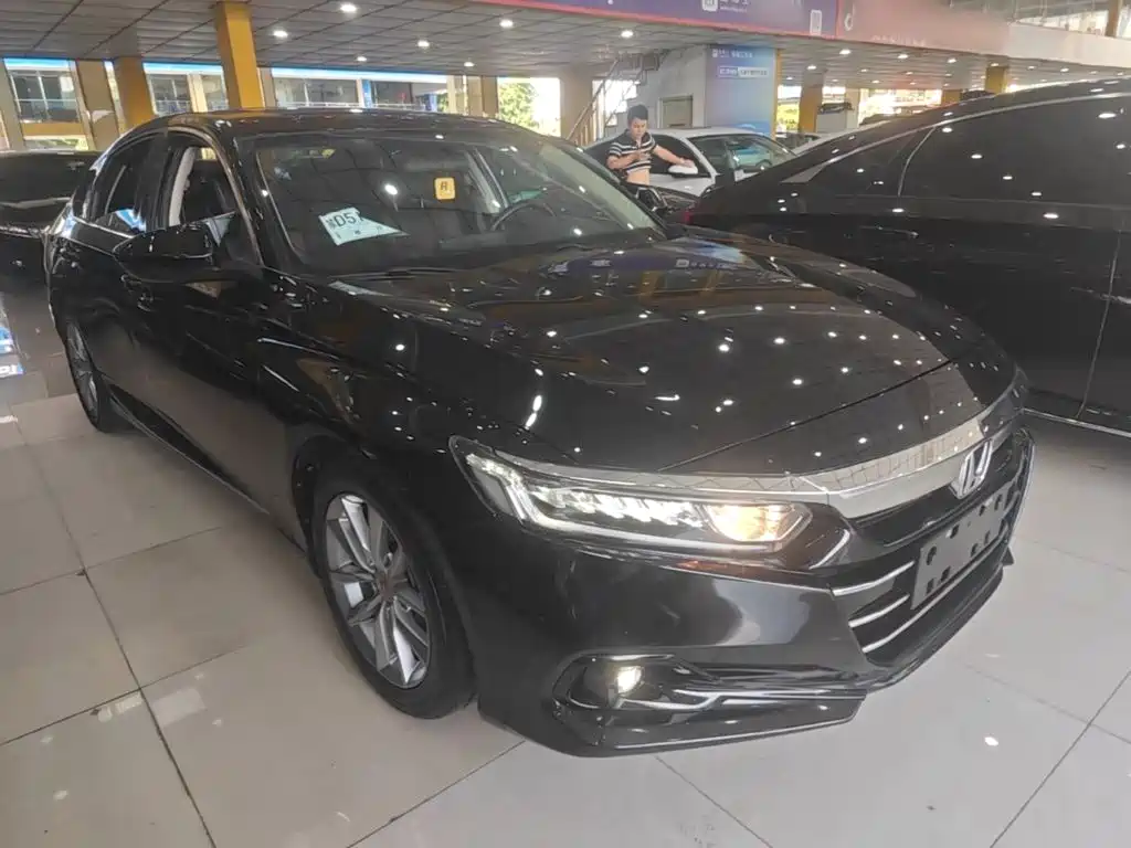 Honda Accord — миниатюра 4