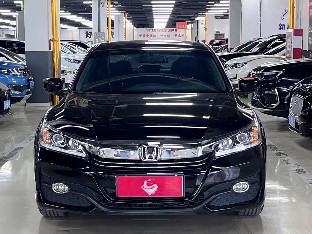 Honda Accord — миниатюра 2
