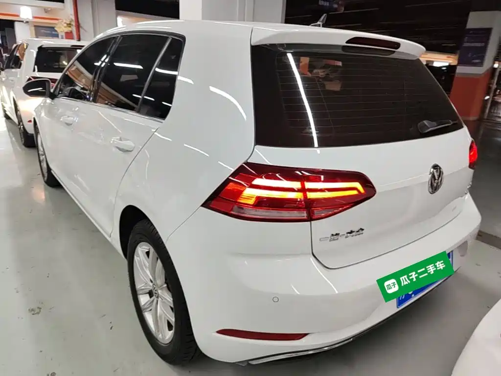 Volkswagen Golf — миниатюра 5
