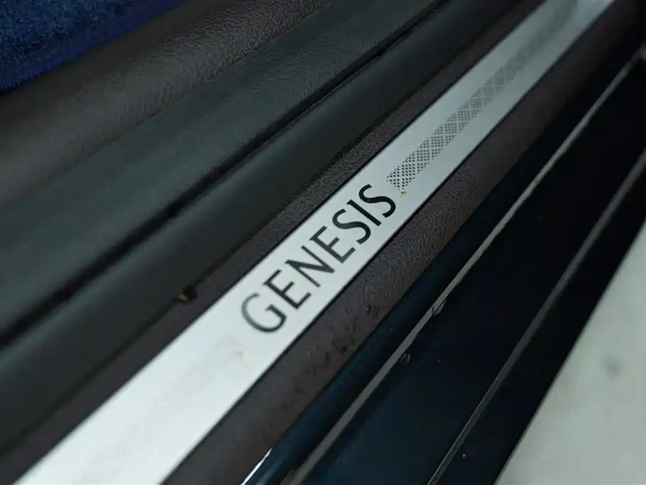 Genesis G80 — миниатюра 10
