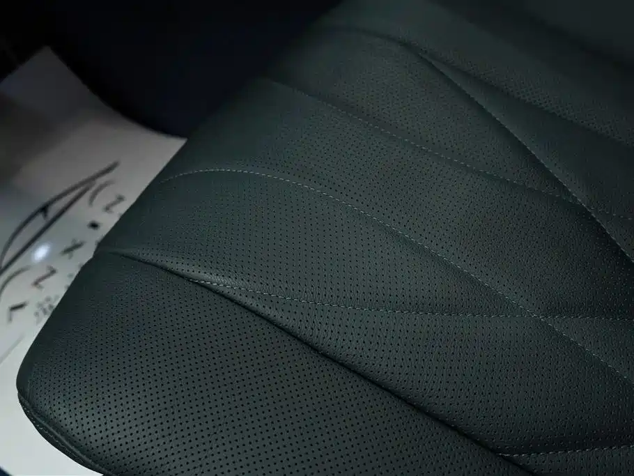 Genesis G80 — миниатюра 16