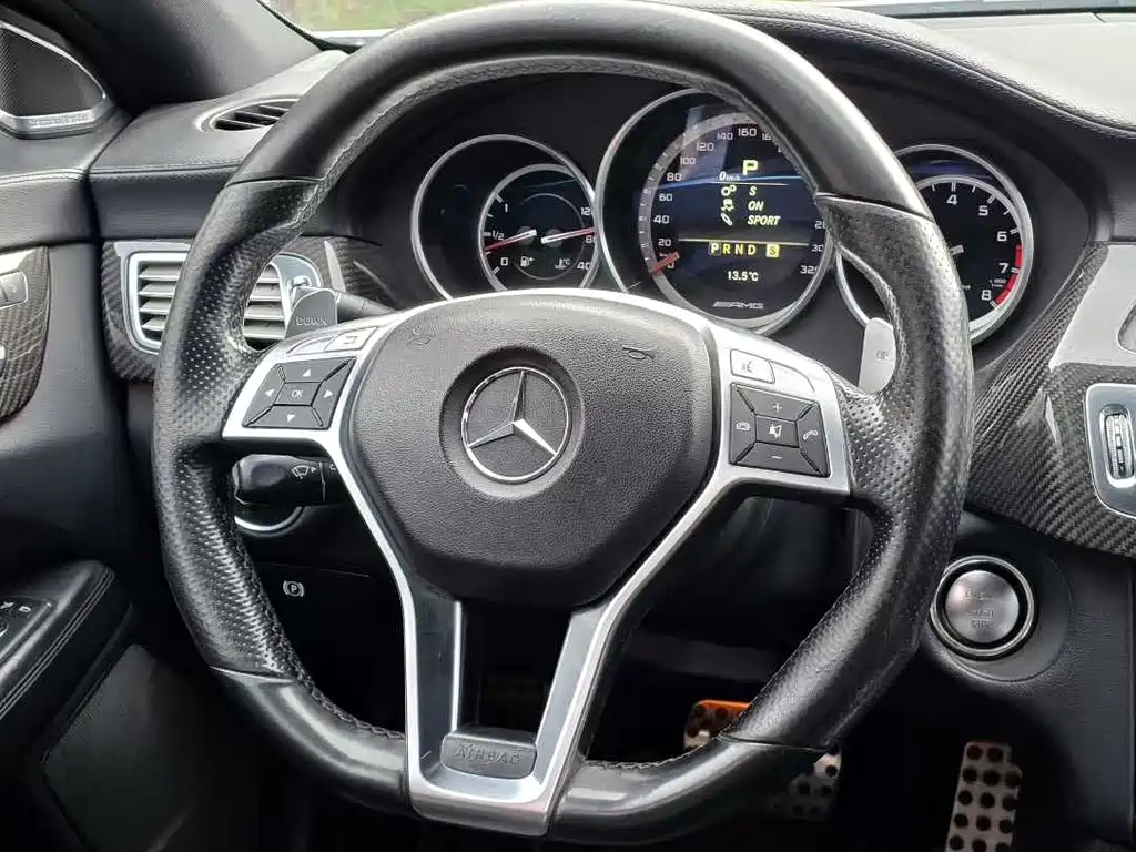Mercedes-Benz CLS A MG 2012 AMG CLS 63
