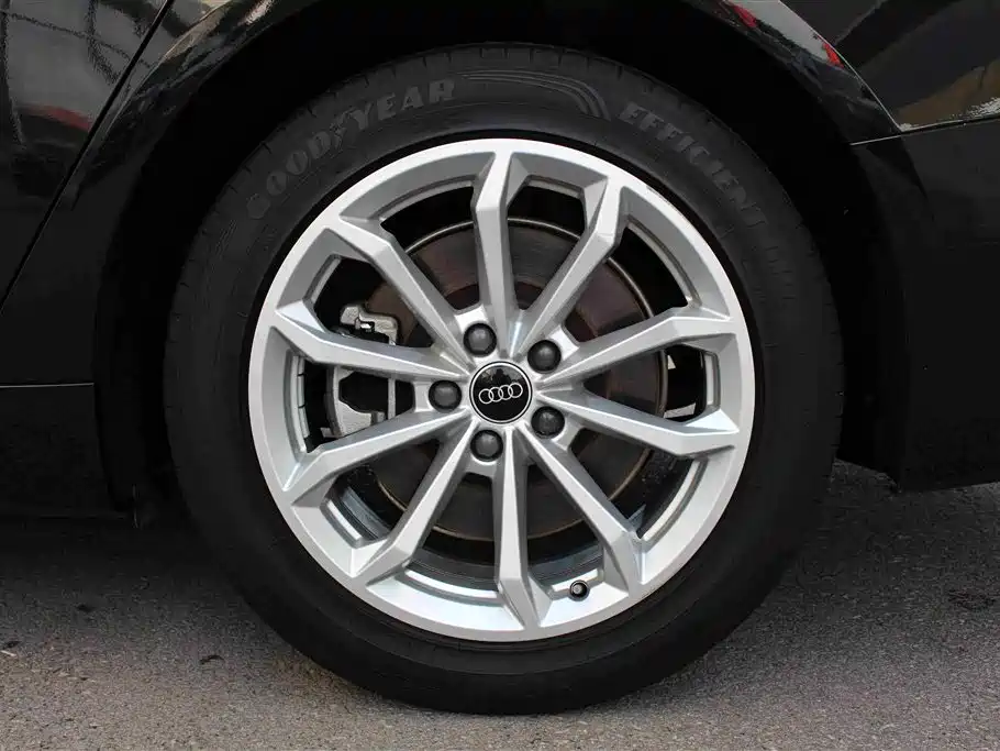 Audi A6L — миниатюра 15