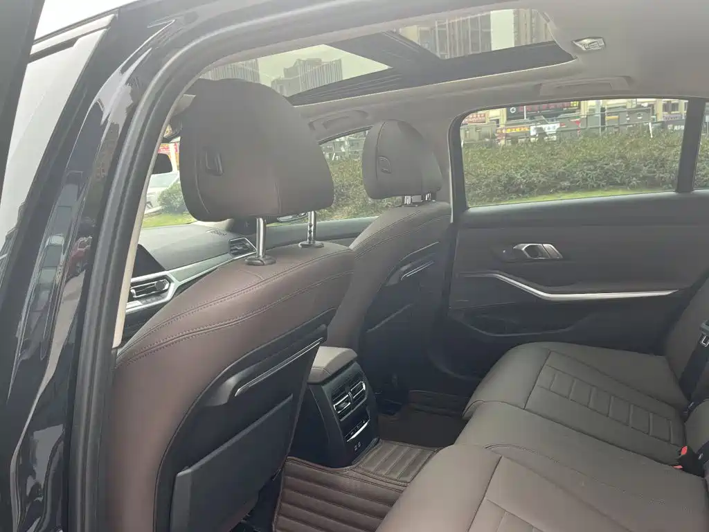 BMW 3 Series — миниатюра 20