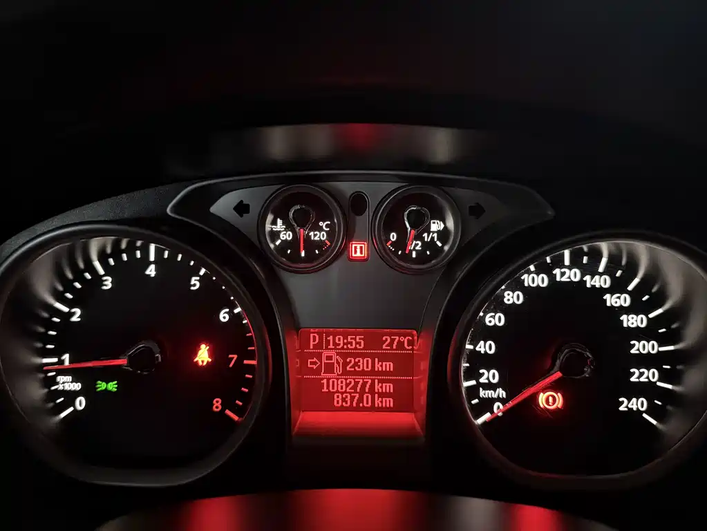 Ford Focus — миниатюра 14