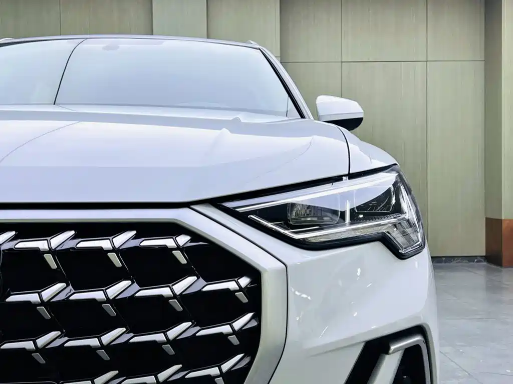 Audi Q3 — миниатюра 7
