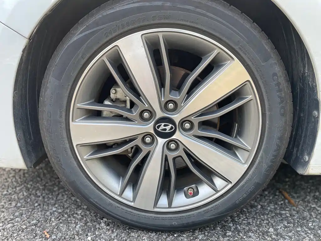 Hyundai Mistra — миниатюра 4
