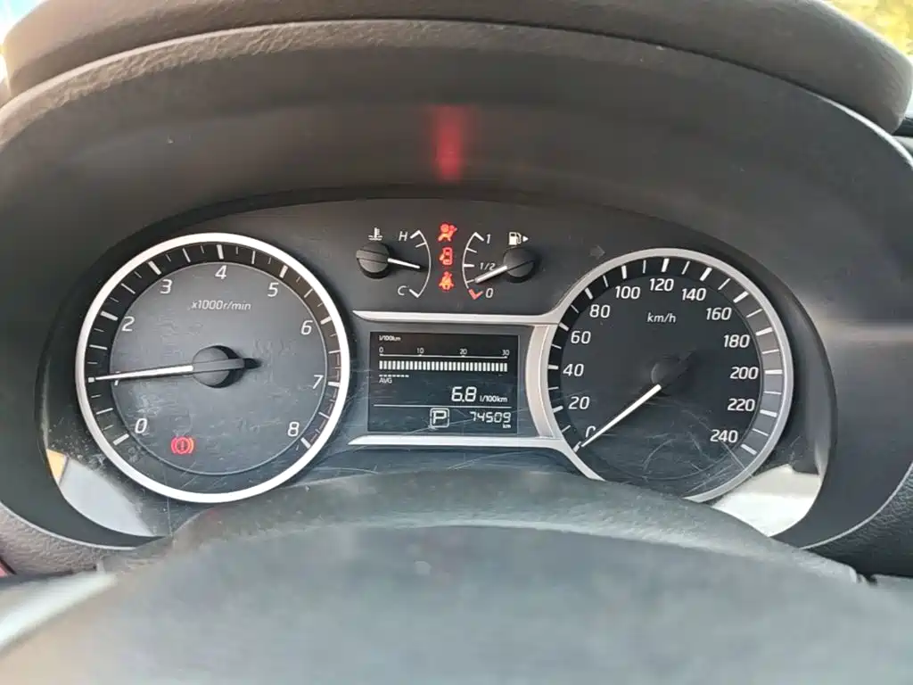 Nissan Bluebird — миниатюра 12