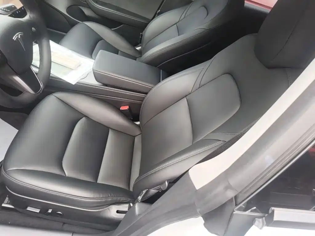 Tesla Model 3 — миниатюра 15