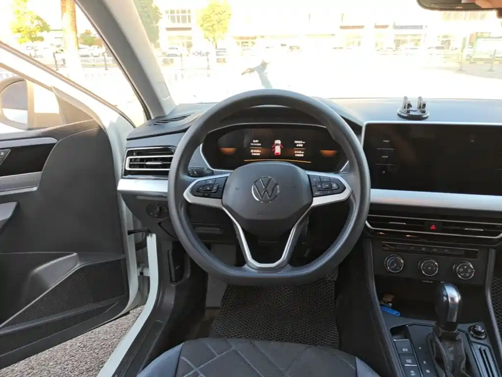 Volkswagen Lavida — миниатюра 11