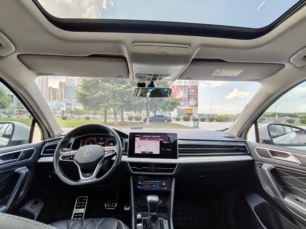 Volkswagen Tiguan L — миниатюра 4