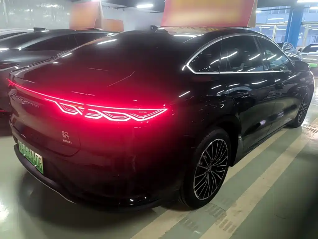 BYD Han — миниатюра 7