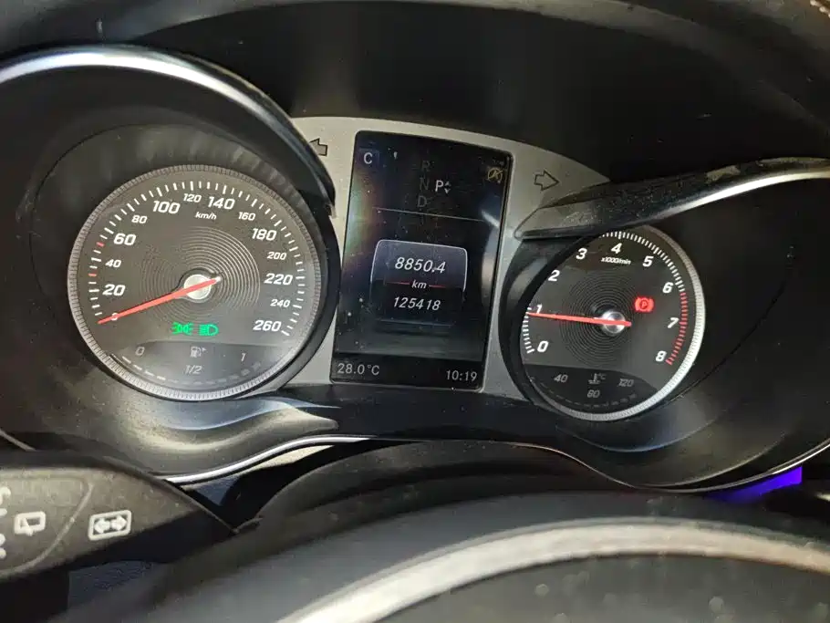 Mercedes-Benz GLC — миниатюра 14