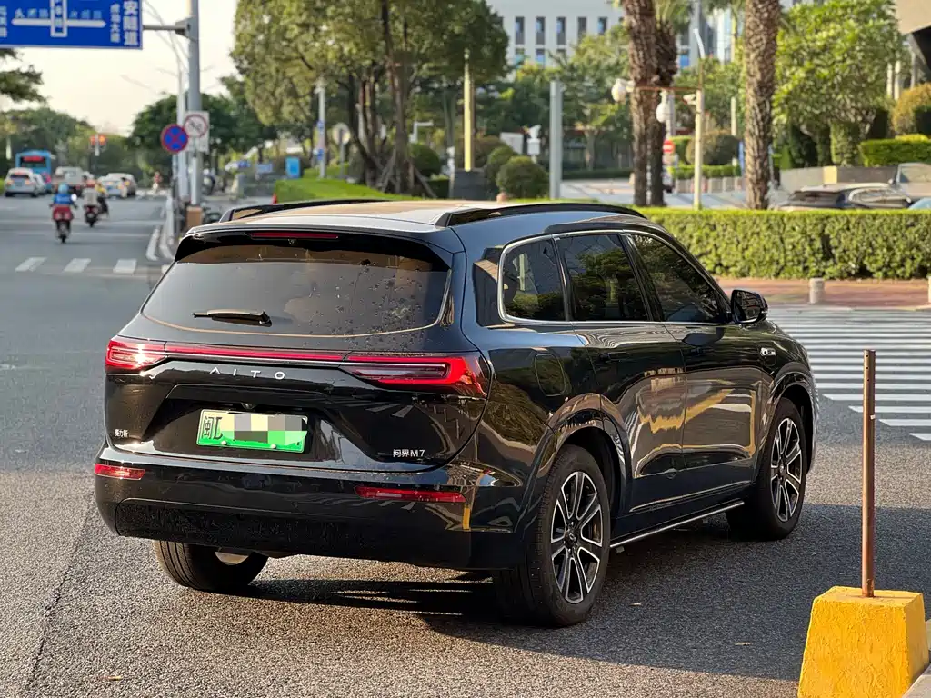 AITO AITO M7 — миниатюра 9