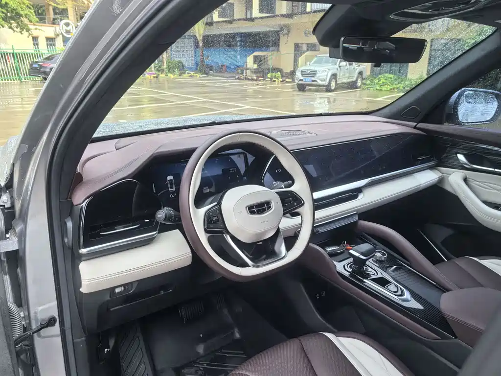Geely Xingyue L — миниатюра 13