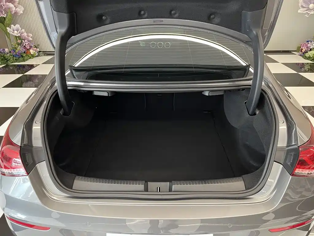 Mercedes-Benz CLA (Import) — миниатюра 29
