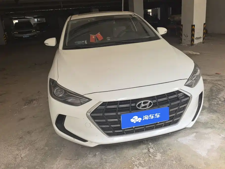 Hyundai Elantra — миниатюра 2