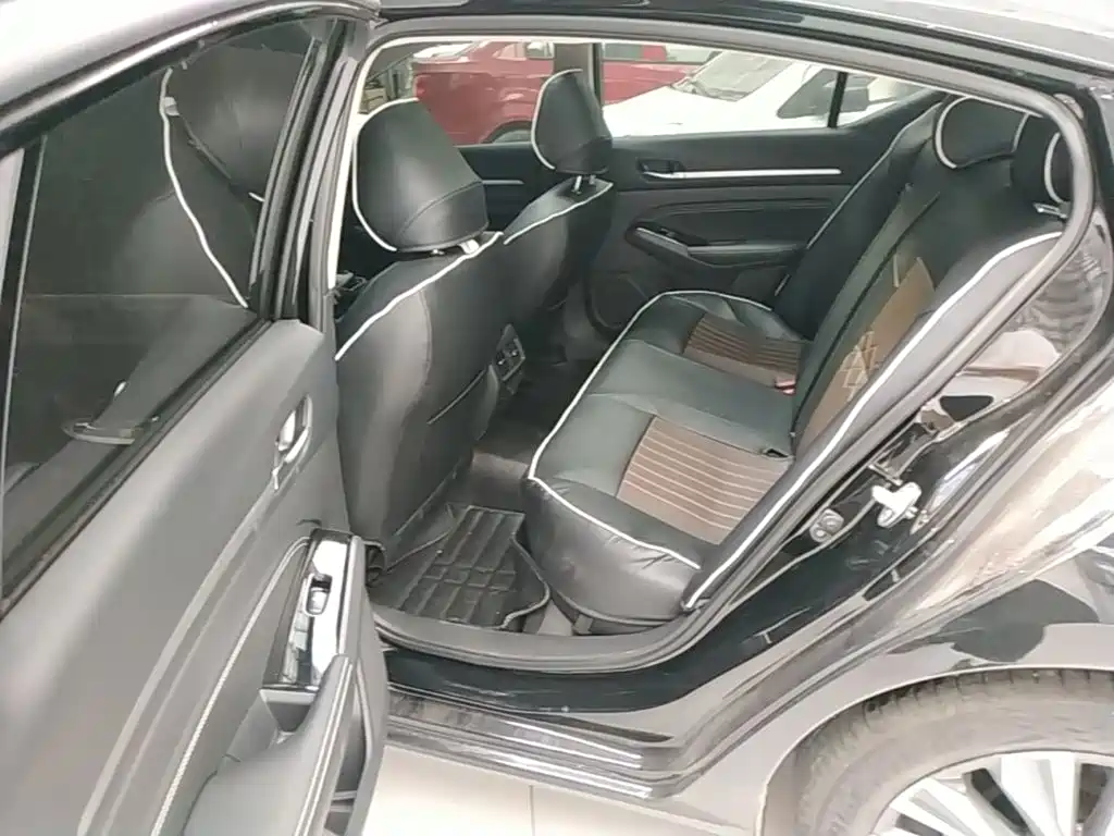 Nissan Teana — миниатюра 17