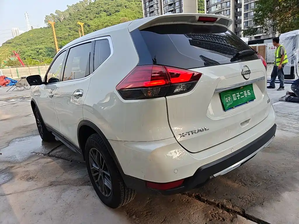 Nissan X-Trail — миниатюра 5