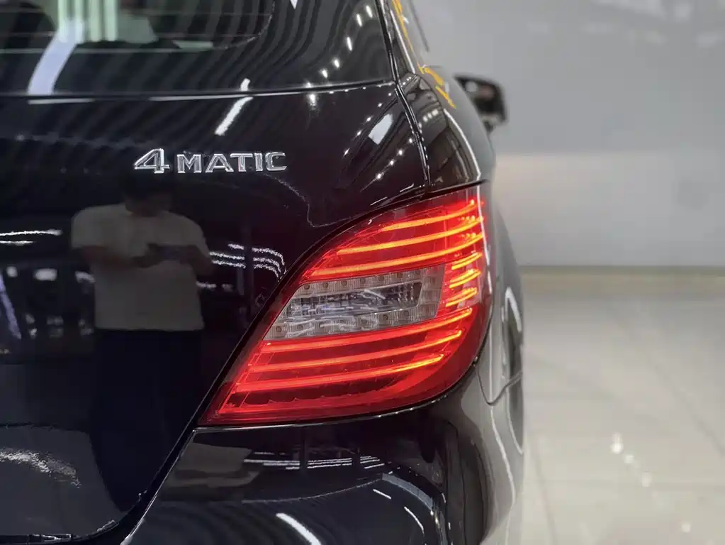 Mercedes-Benz R-Class — миниатюра 8