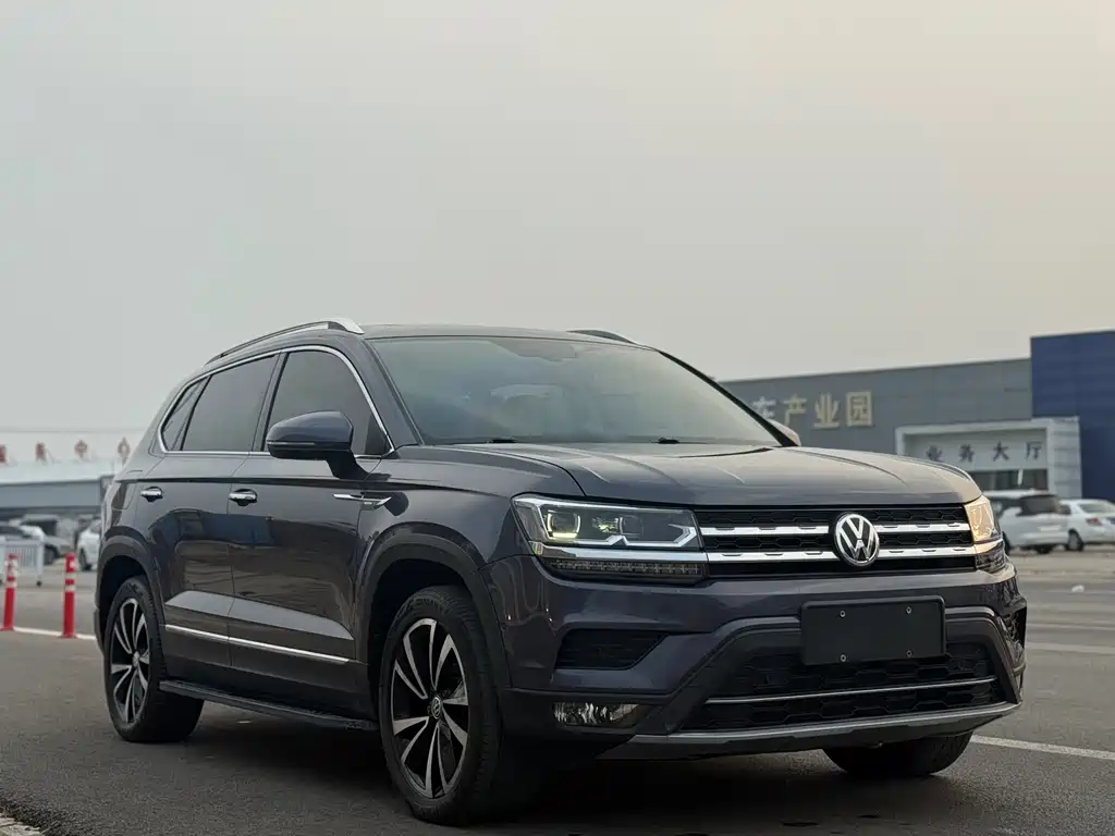 Volkswagen Tharu — миниатюра 3