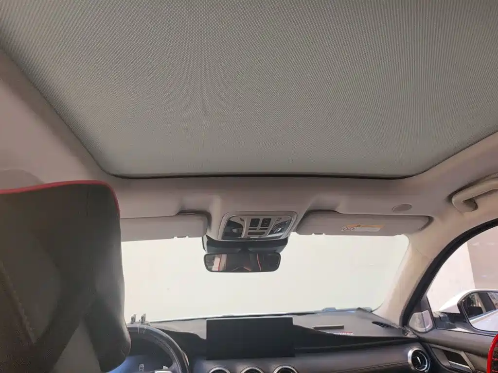 Wey Wey VV6 — миниатюра 14