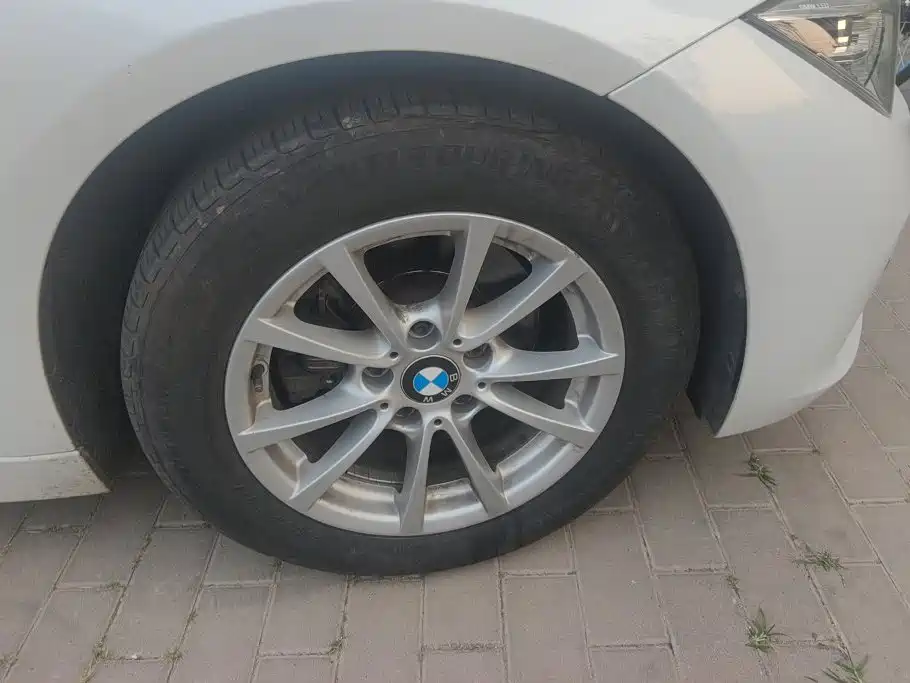 BMW 3 Series — миниатюра 6