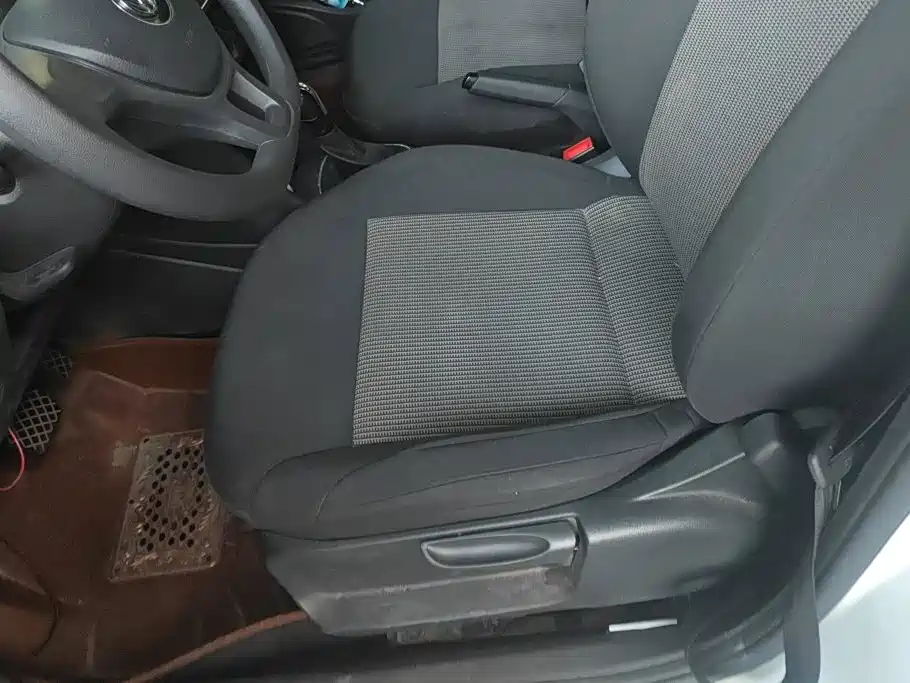 Volkswagen Polo — миниатюра 9