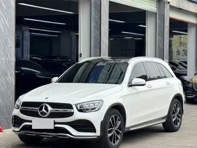 MERCEDES-BENZ GLC